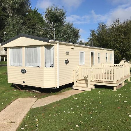 3 Bedroom Caravan Kg37, Dog Friendly, Shanklin, Isle Of Wight Exterior photo